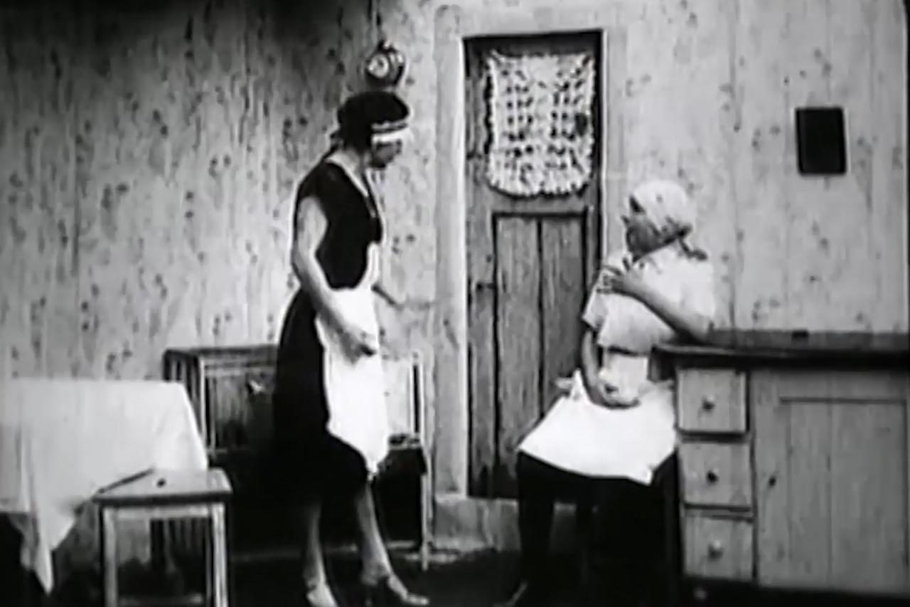 Prva hrvatska sačuvana reklama "Novi život kuharice"