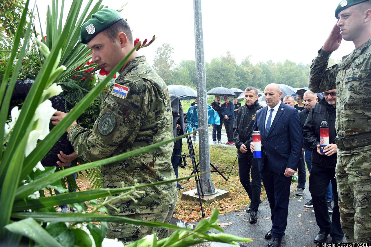 Obilježavanje 31. obljetnice vojno redarstvene akcije "Brđani" i sudjelovanja "Gromova" u obrani Sunje