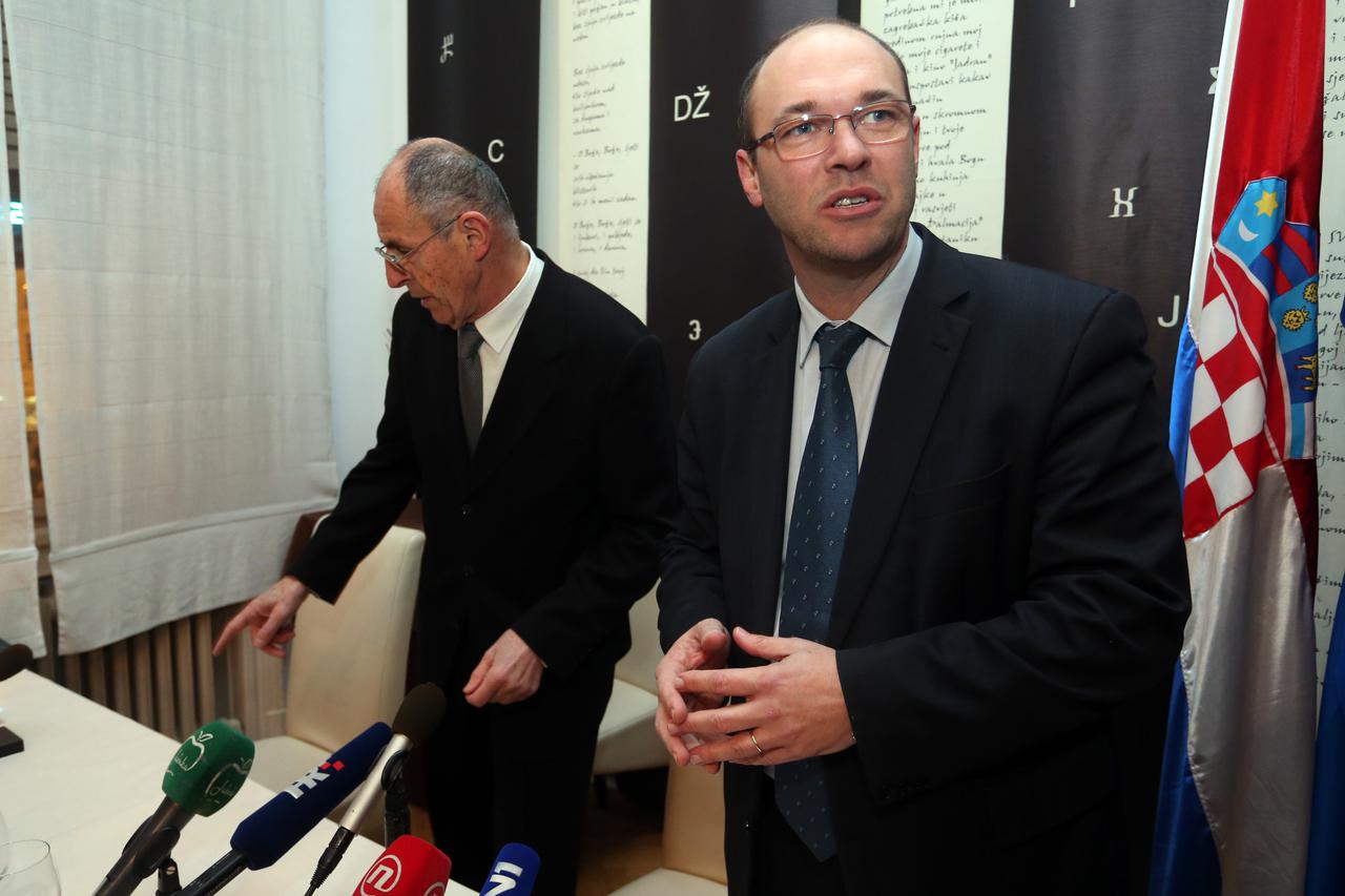 Davor Ivo Stier
