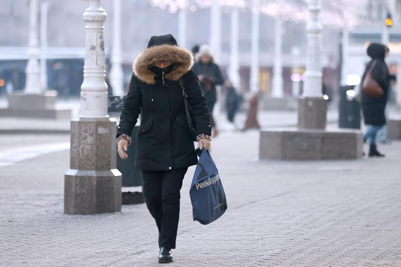 U Zagrebu jutarnjih -10