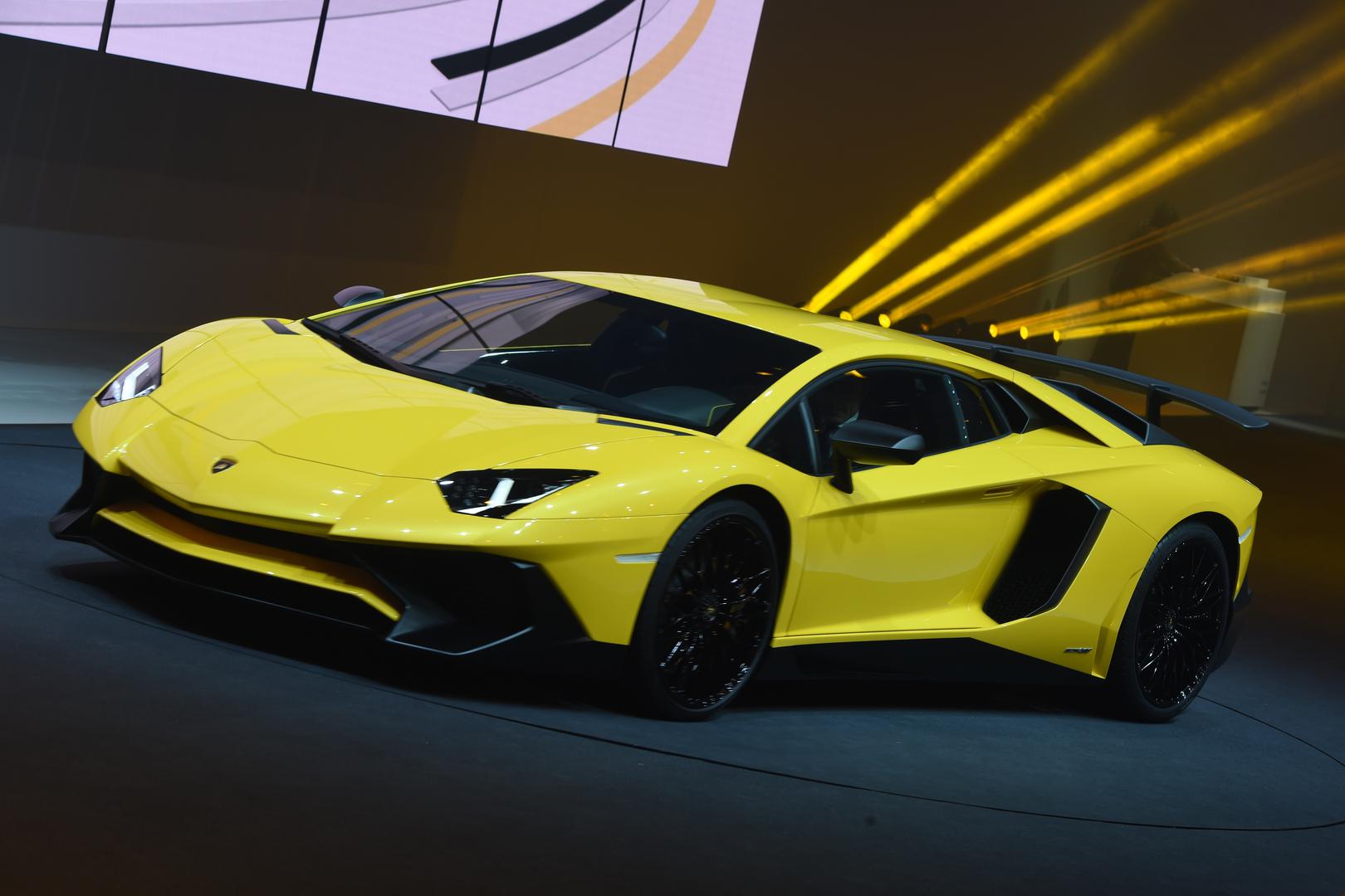 Henrikh Mkhitaryan - Lamborghini Aventador LP 700-4 Pirelli Edition - 3,8 milijuna kuna