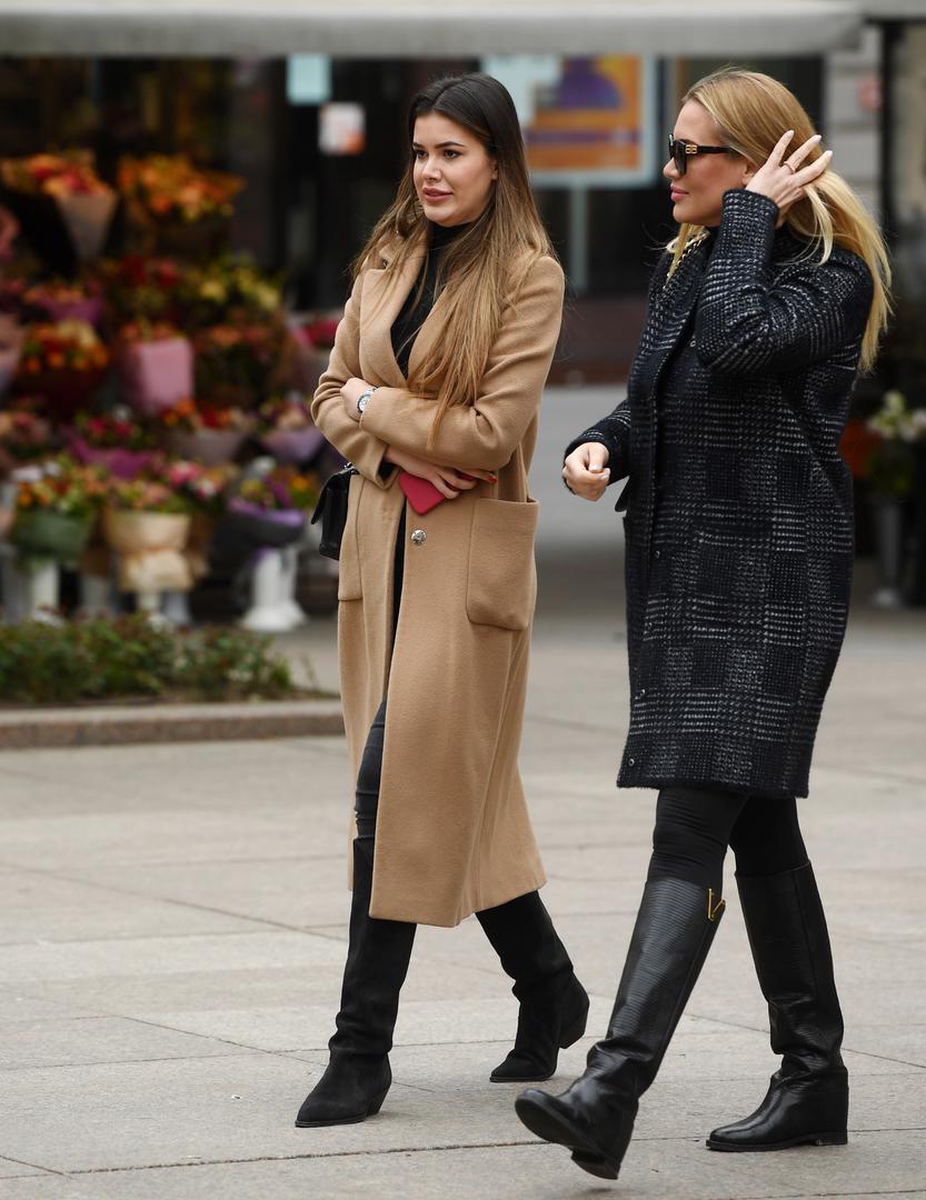 Lijepa Zadranka i tajnoviti poduzetnik žive na relaciji Muchen-Zagreb.