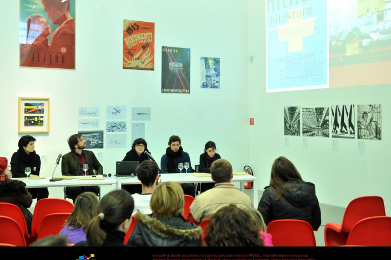 '04.02.2012., Zagreb -  Muzej suvremene umjetnosti, prezentacija hitnih stambenih rjesenja.  Photo: Marko Lukunic/PIXSELL'