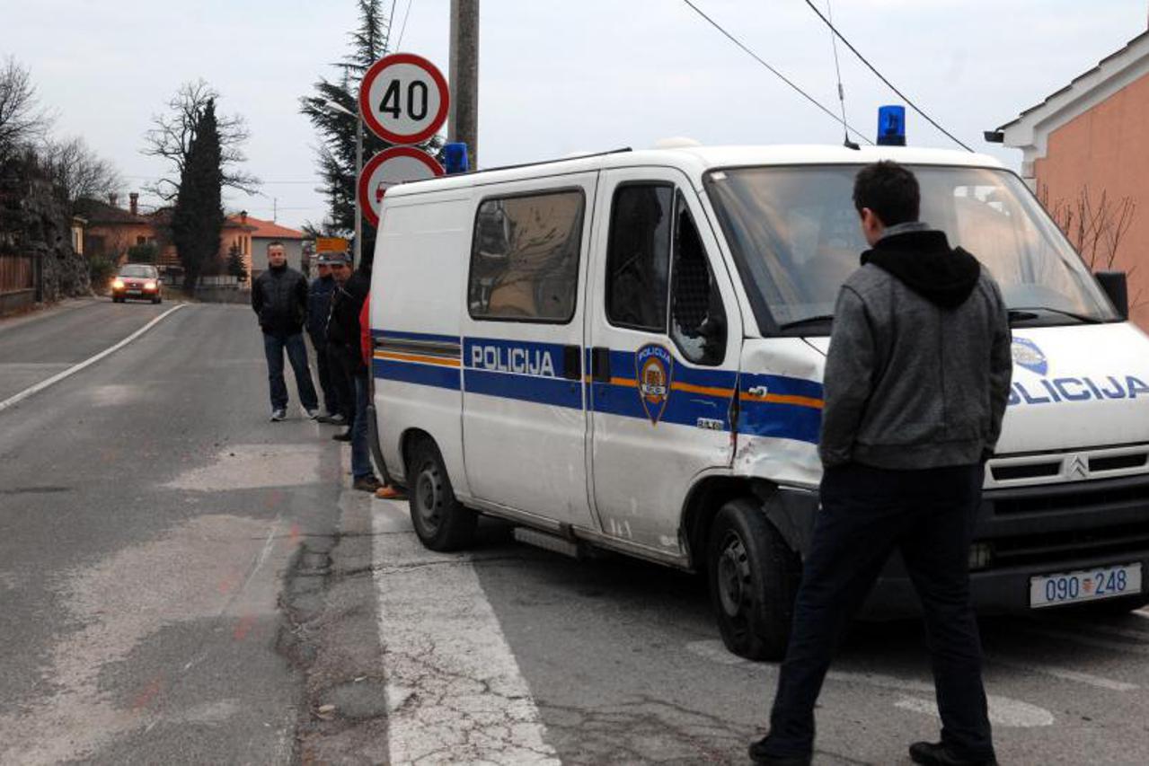 Prometna nesreća na na cesti Rijeka - Trst u Mučićima 