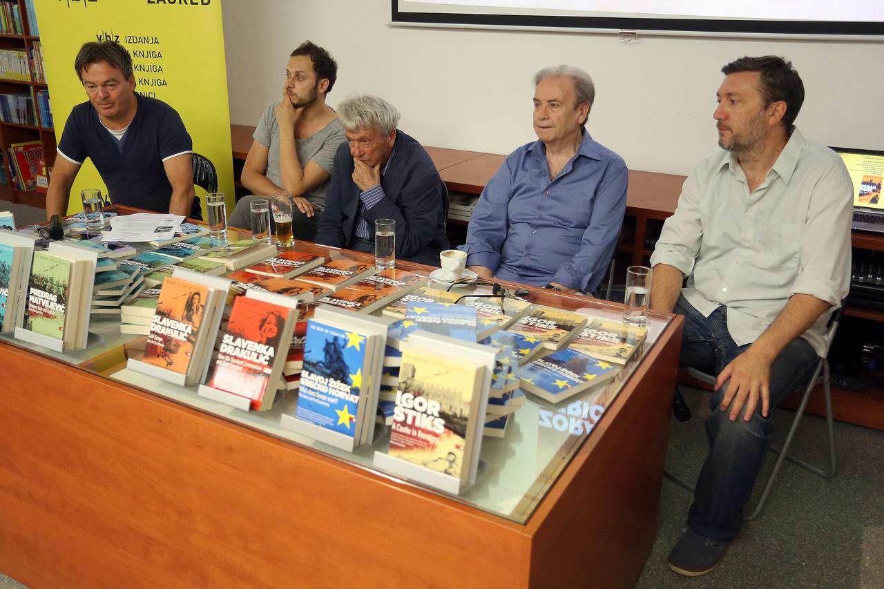 Domaći pisci na stranim jezicima