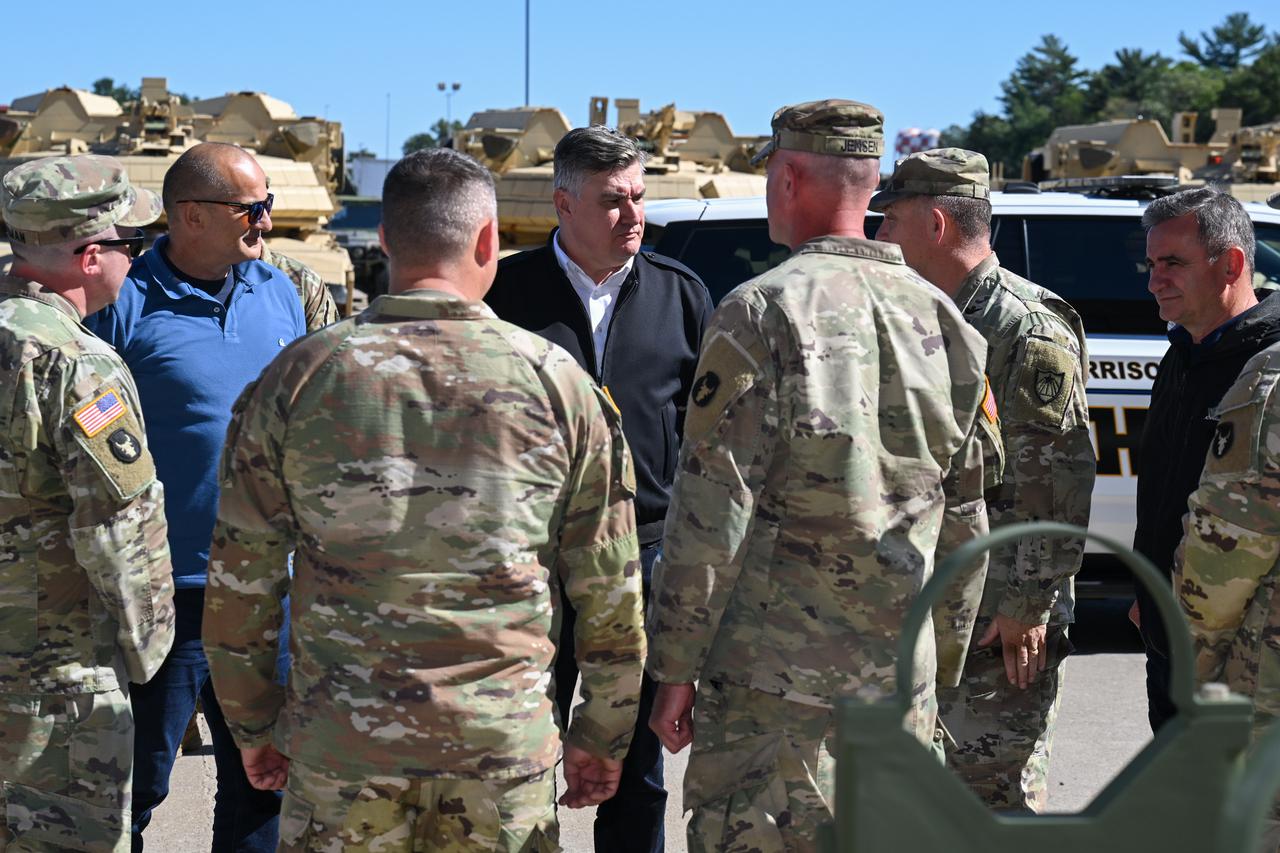 Zoran Milanović obišao postrojbe Nacionalne garde Minnesote u kampu Ripley