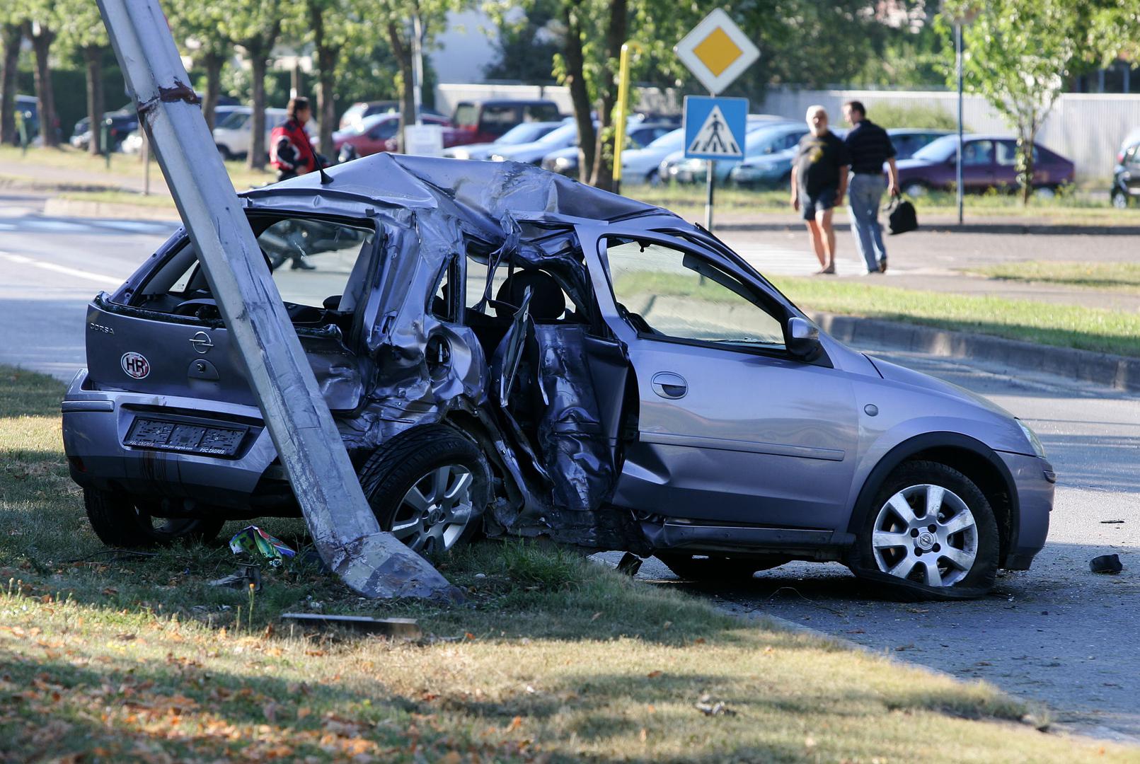 Hrvoje Žužić je 2007. godine osuđen na petogodišnju zatvorsku kaznu zbog toga što je skrivio prometnu nesreću u kojoj je poginula Ružica Pavić. 