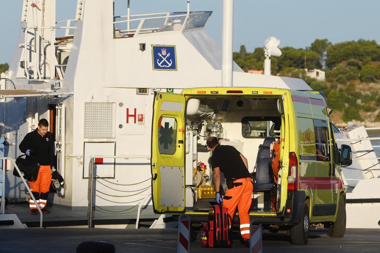 Šibenik: Intervencija Lu?ke kapetanije i Hitne pomo?i za pomo? na otocima