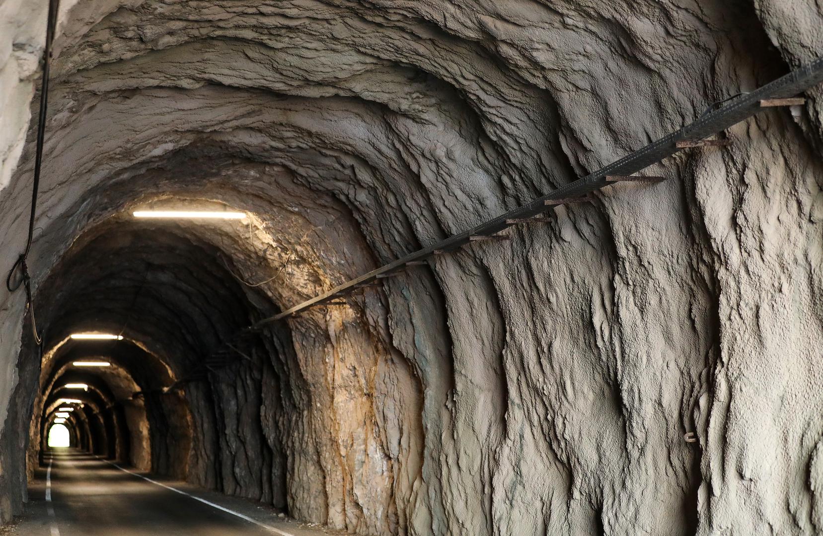 Tunel je uvelike olakšao posao vinarima te im je otvorio nove mogućnosti pa tako i razvoj turizma
