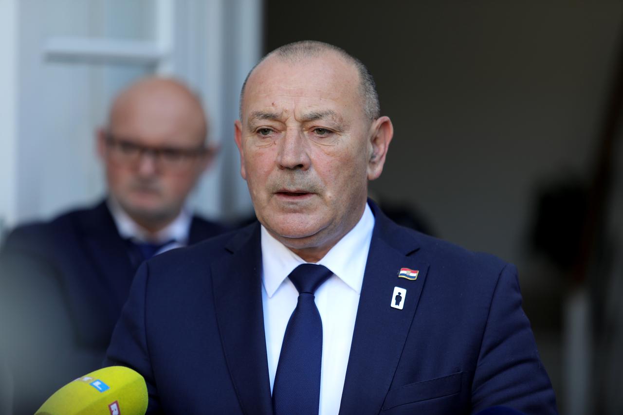 Vukovar: Konferencija za medije nakon otkrivenih posmrtnih ostataka Jean-Michela Nicoliera