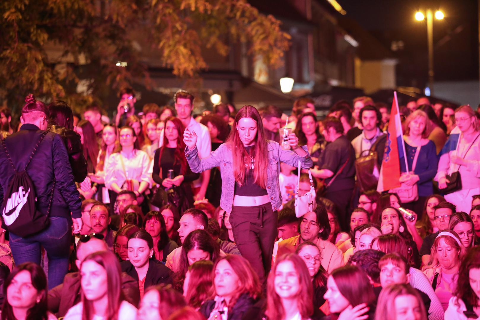 Organizirano gledanje natjecanja za najbolju pjesmu Europe gleda se u Zagrebu, Splitu, Zadru, Osijeku...