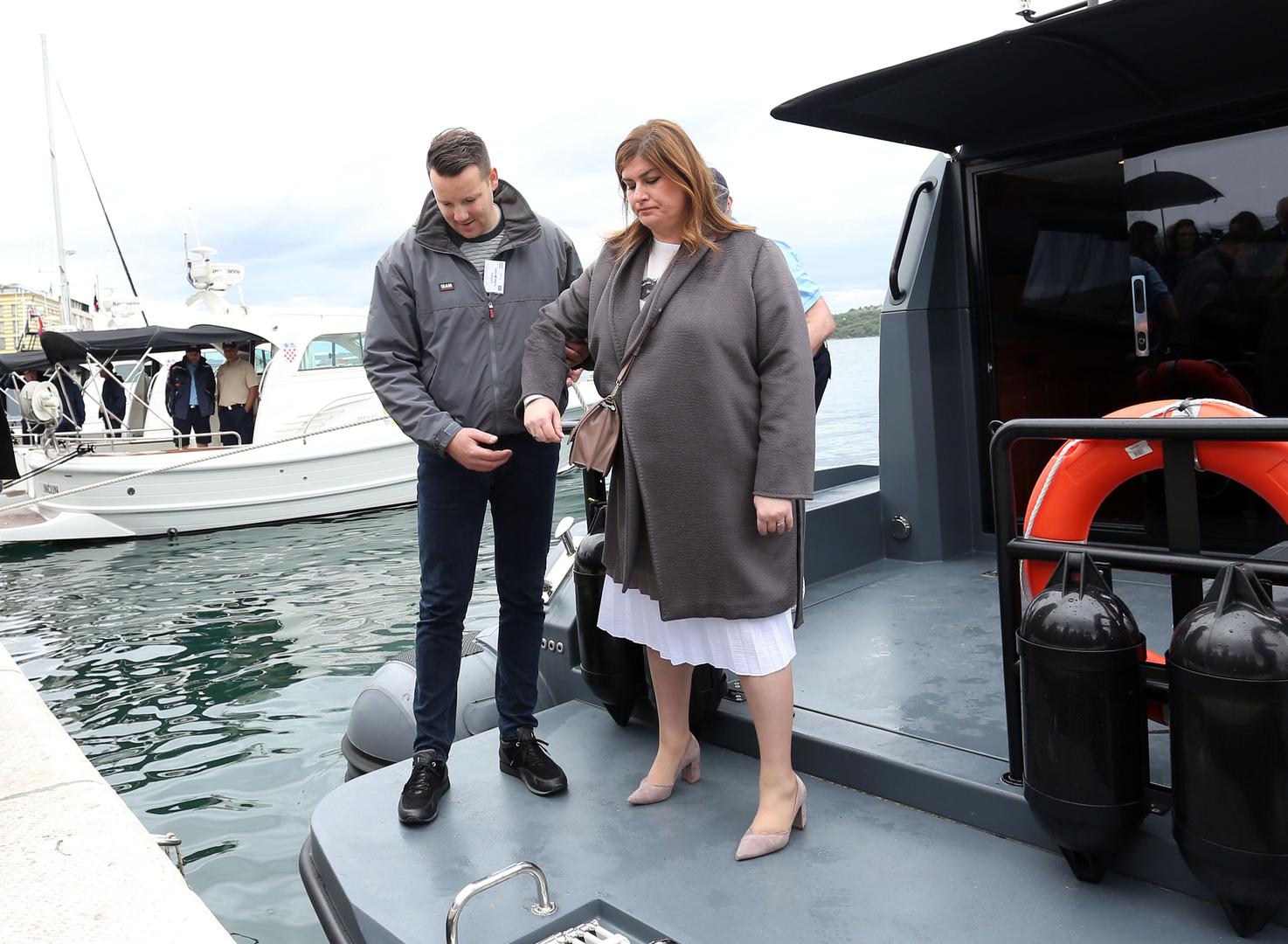 13.05.2019., Sibenik -Predsjednik vlade Andrej Plenkovic sa suradnicima Sibeniku je sudjelovao na predstavljanju sustava nadzora i kontrole ribarstva te smotri ribarskih inspektora. Gabrijela ZalacPhoto: Dusko Jaramaz/PIXSELL