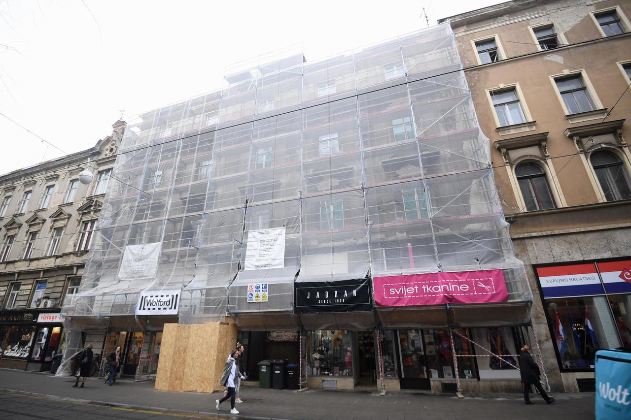 Zagreb: Zgrada u Jurišićevoj jedna je od rijetkih koja je obnovljena nakon potresa