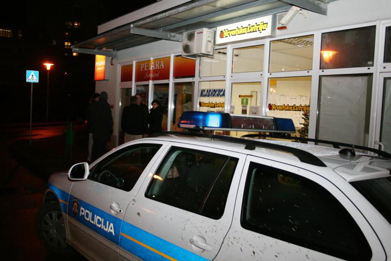 policija