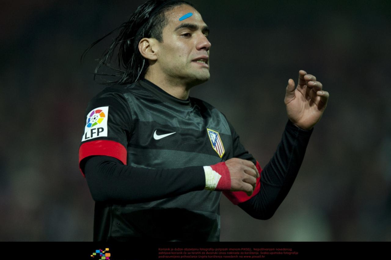 '17.11.2012, Primera Division, FC Granada - Atletico Madrid   v.l.  Radamel Falcao Garcia from Colombia (Atletico de Madrid)  Foto Huebner/Tejedor/DPA/PIXSELL'