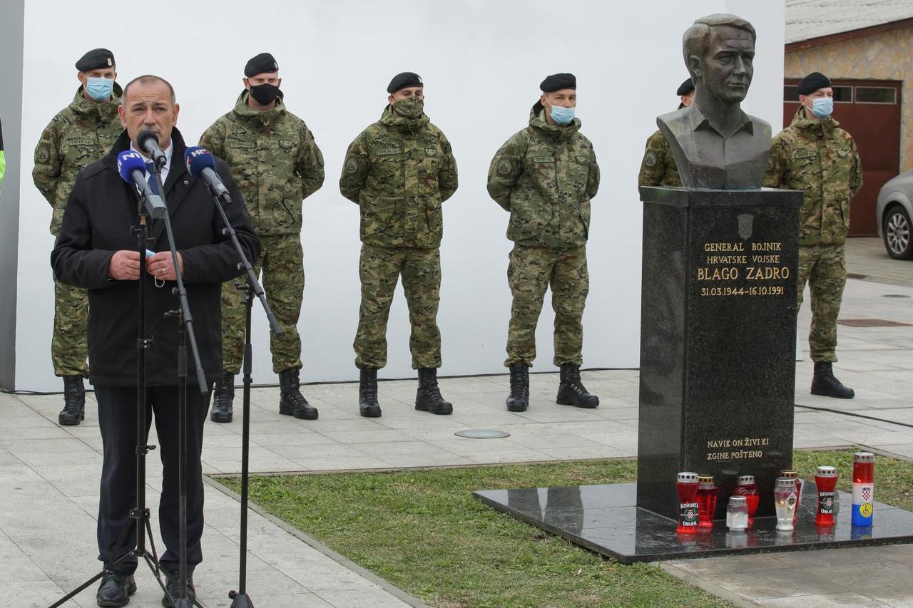 Vukovar: Na Trpinjskoj cesti obilježena je 29. obljetnica pogibije  generala - bojnika Blage Zadre