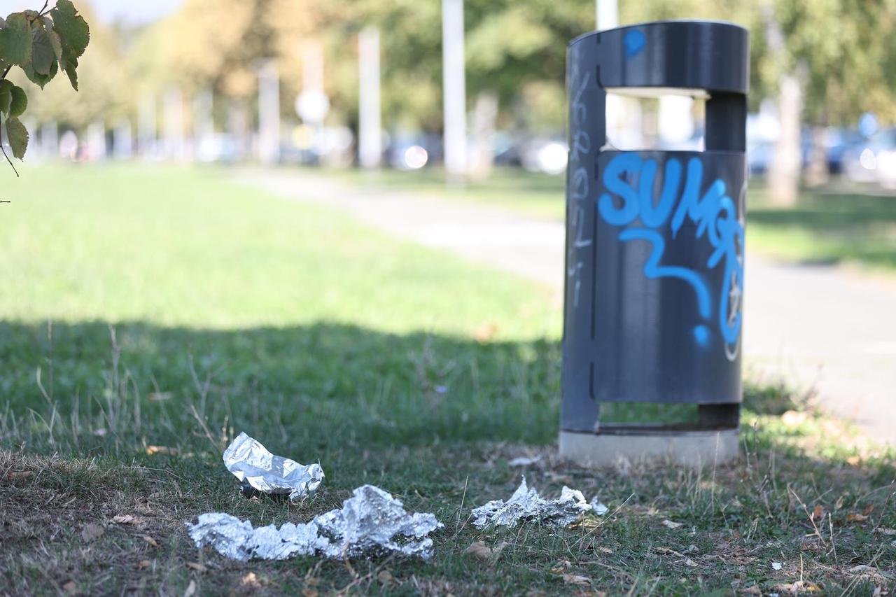 Smeće u Zagrebu tijekom štrajka radnika Čistoće