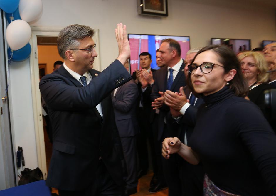 Andrej Plenković obratio se medijima nakon objave službenih rezultata EU izbora