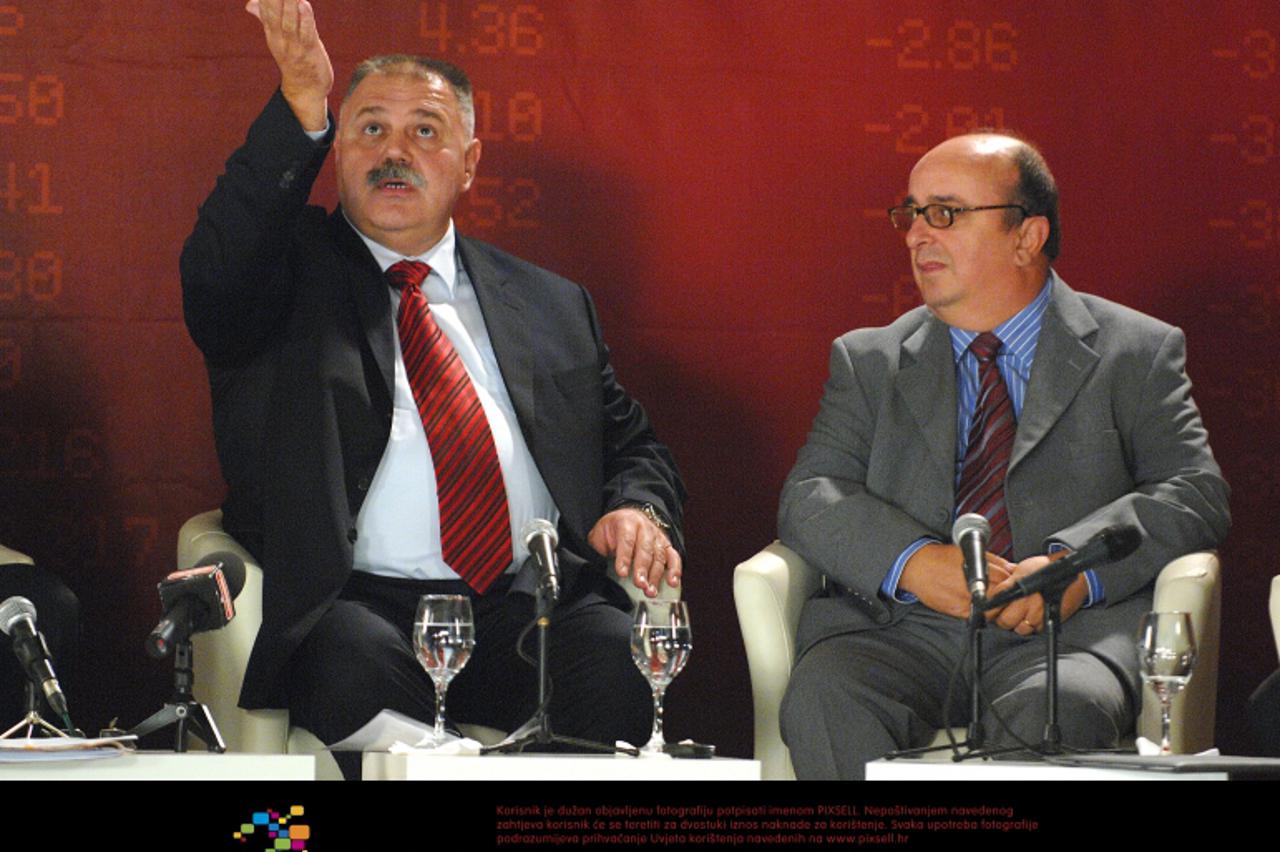 '15.10.2008., Zagreb -  U hotelu Esplanade odrzan je Financijski forum. Sudjelovali su Petar Radakovic (erste banka), Franjo Lukovic (zagrebacka banka), Bozo Prka (PBZ), Zeljko Rohatinski, guverner hn