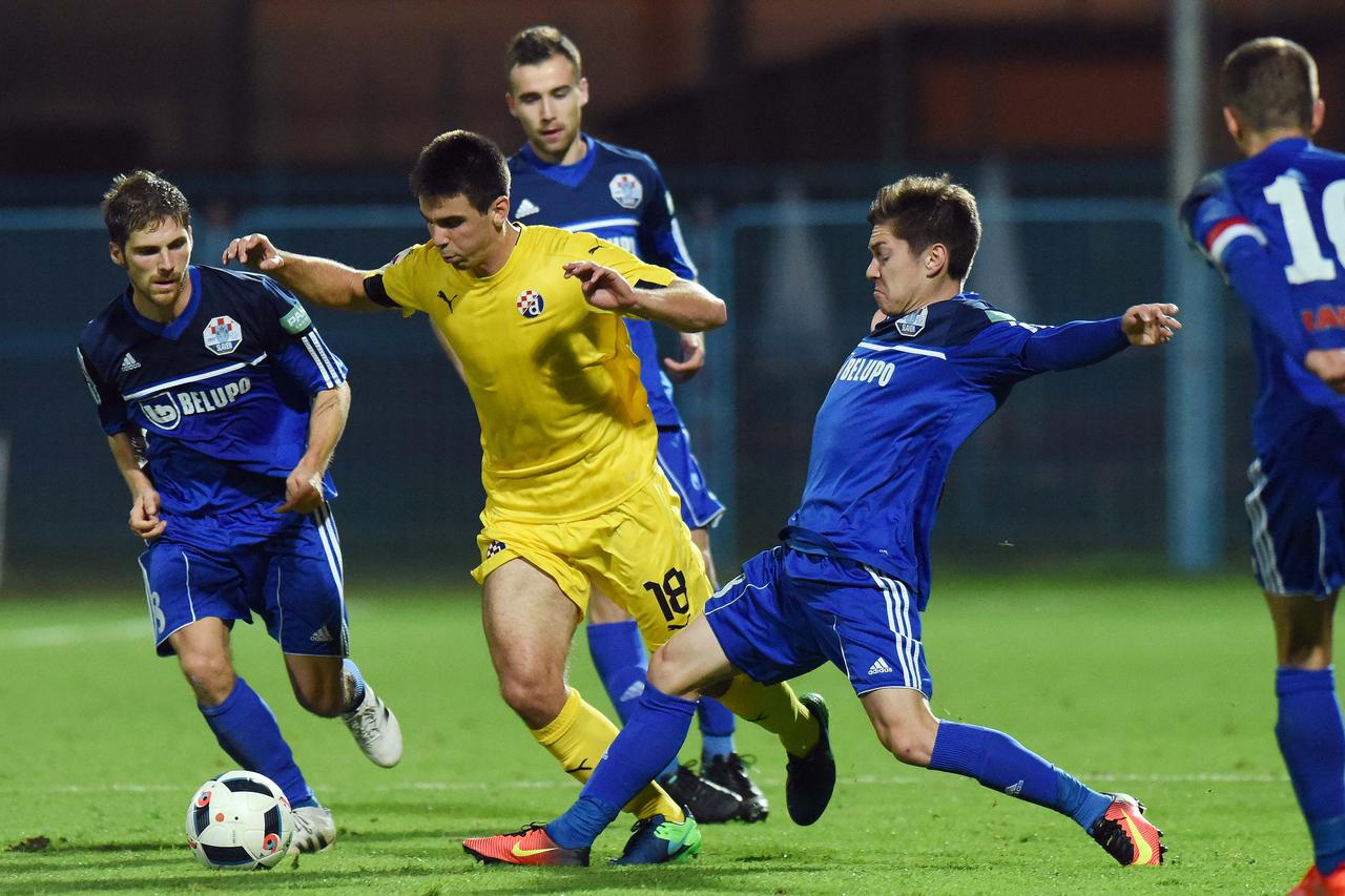 14.10.2016., Gradski stadion, Koprivnica - MAXtv 1. HNL, 12. kolo, NK Slaven Belupo - GNK Dinamo. Soren Christensen, Domagoj Pavicic.  Photo: Vjeran Zganec Rogulja/PIXSELL