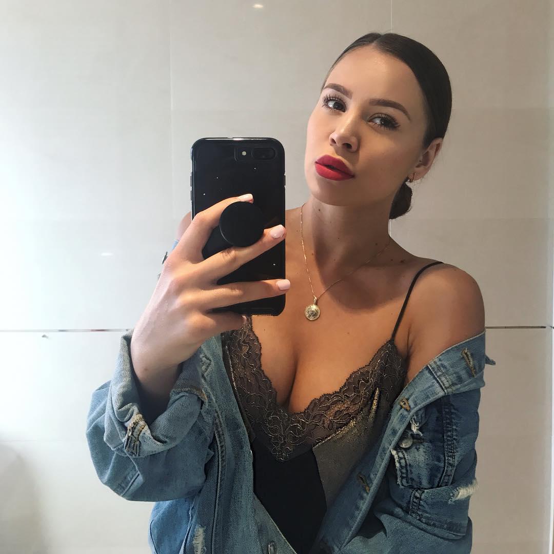 Mnogi se slažu da je Bojana Đorđević među najljepšim djevojkama nogometaša u Španjolskoj