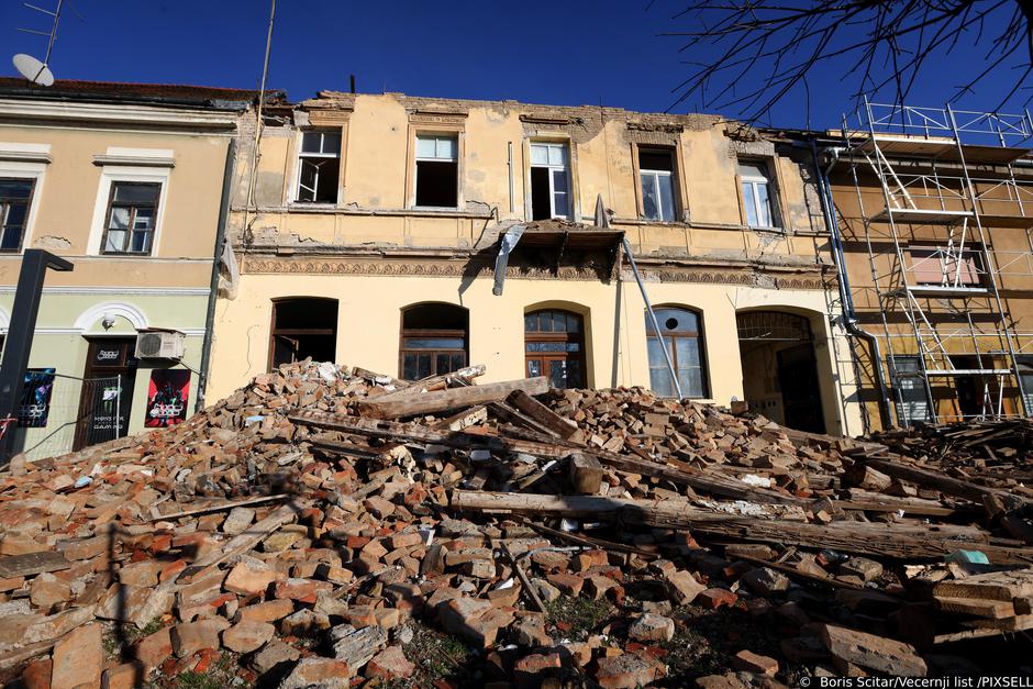 Petrinja dvije godine nakon potresa, reportaža