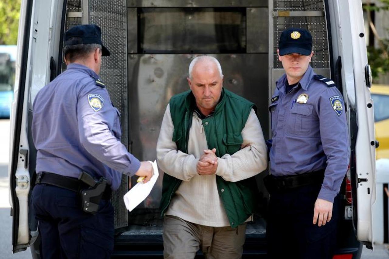 Džemal Paloš snimljen za privođenja u travnju