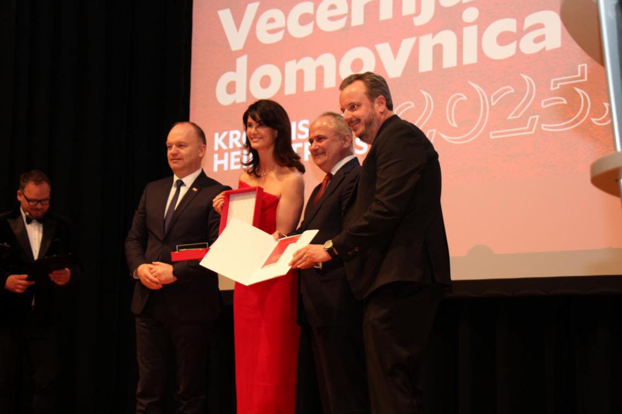 Večernjakova domovnica