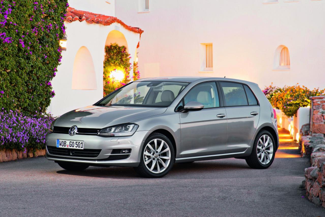 'Golf10_nnn_aut_181012.jpg'