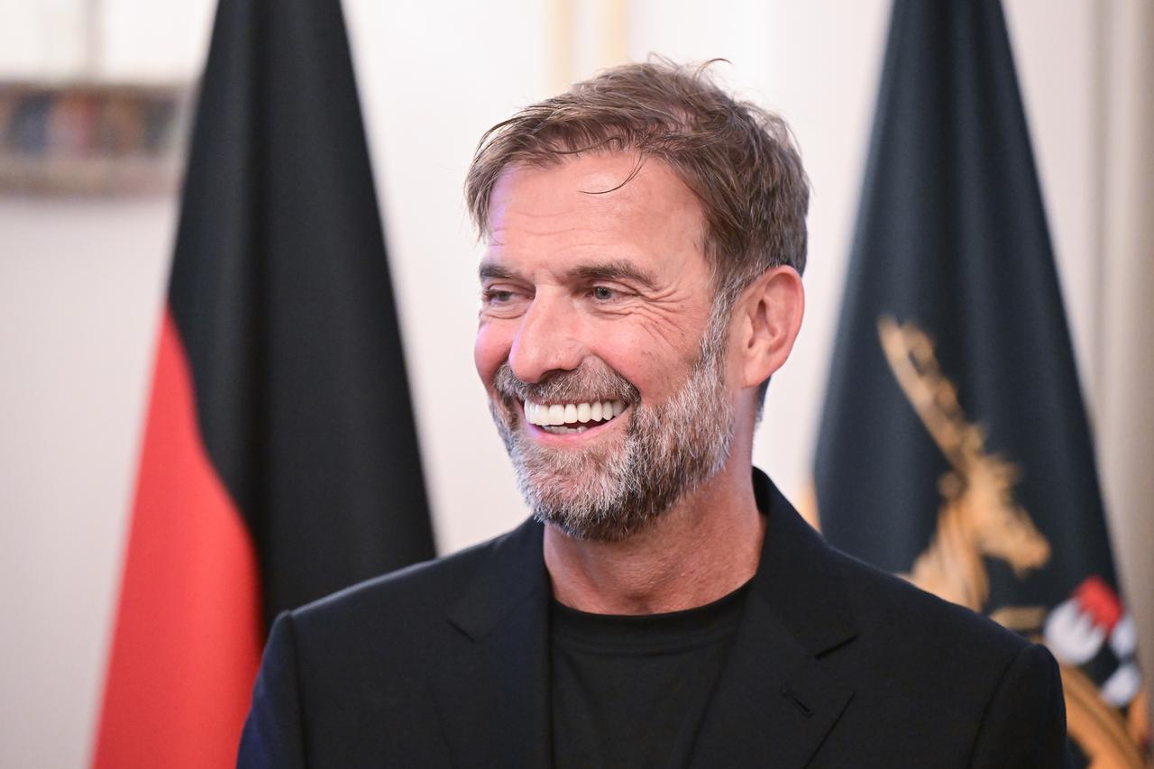 Jürgen Klopp receives Order of Merit