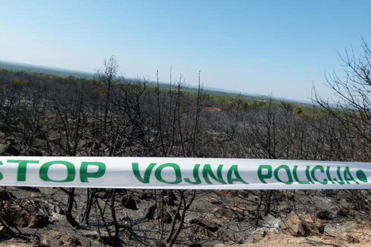 vojarna, očevid, eksplozija