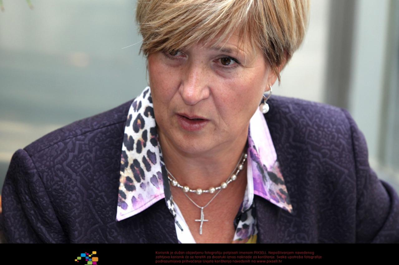 '11.11.2011,  Zagreb - Ruza Tomasic, predsjednica Hrvatske stranke prava dr. Ante Starcevic. Photo: Patrik Macek/PIXSELL'