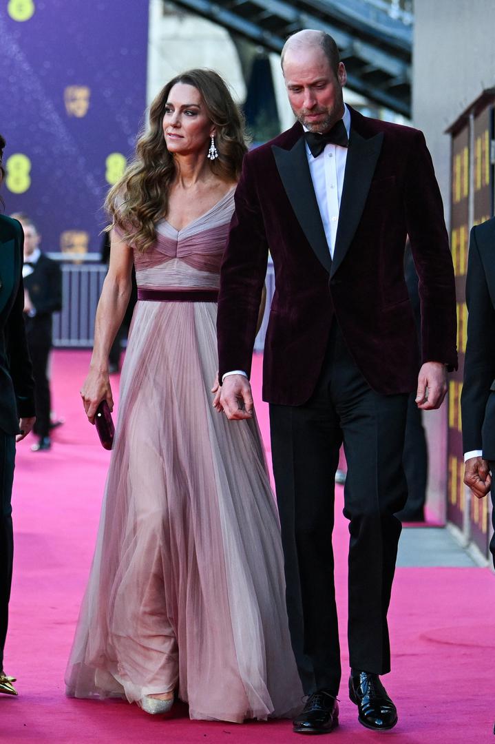 Ova haljina, koju je dizajnirala modna kuća Gucci, jedna je od omiljenih haljina Kate Middleton.
