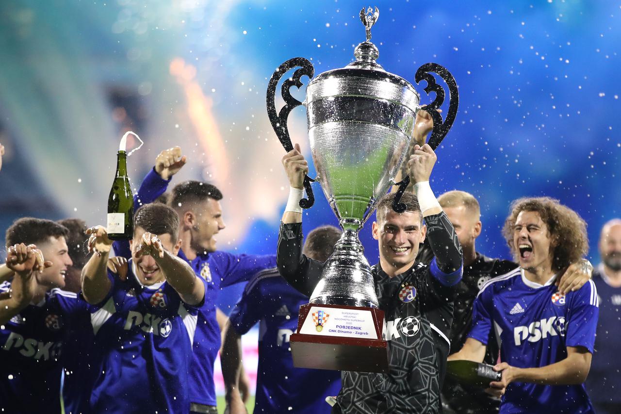 Dinamo osvojio Superkup