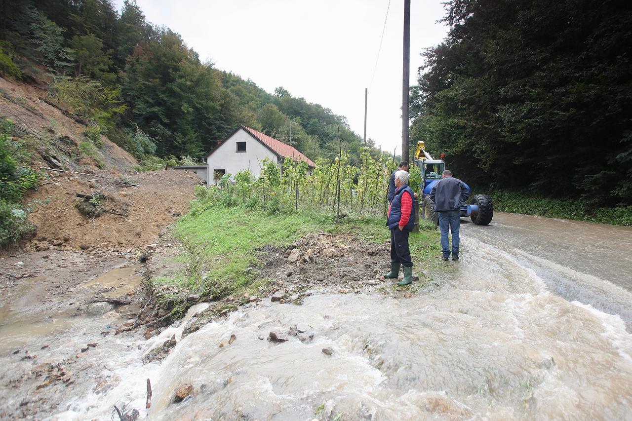 14.09.2014., Zagreb - Kliziste je presjeklo potok u naselju Rude kod Samobora.  Photo: Tomislav Miletic/PIXSELL