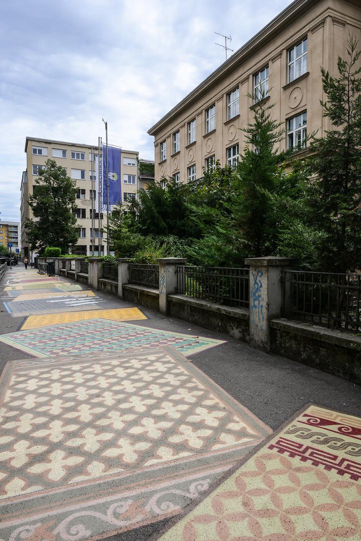  Inspiraciju za projekt pružio je zagrebački street art umjetnik Boris Bare.
