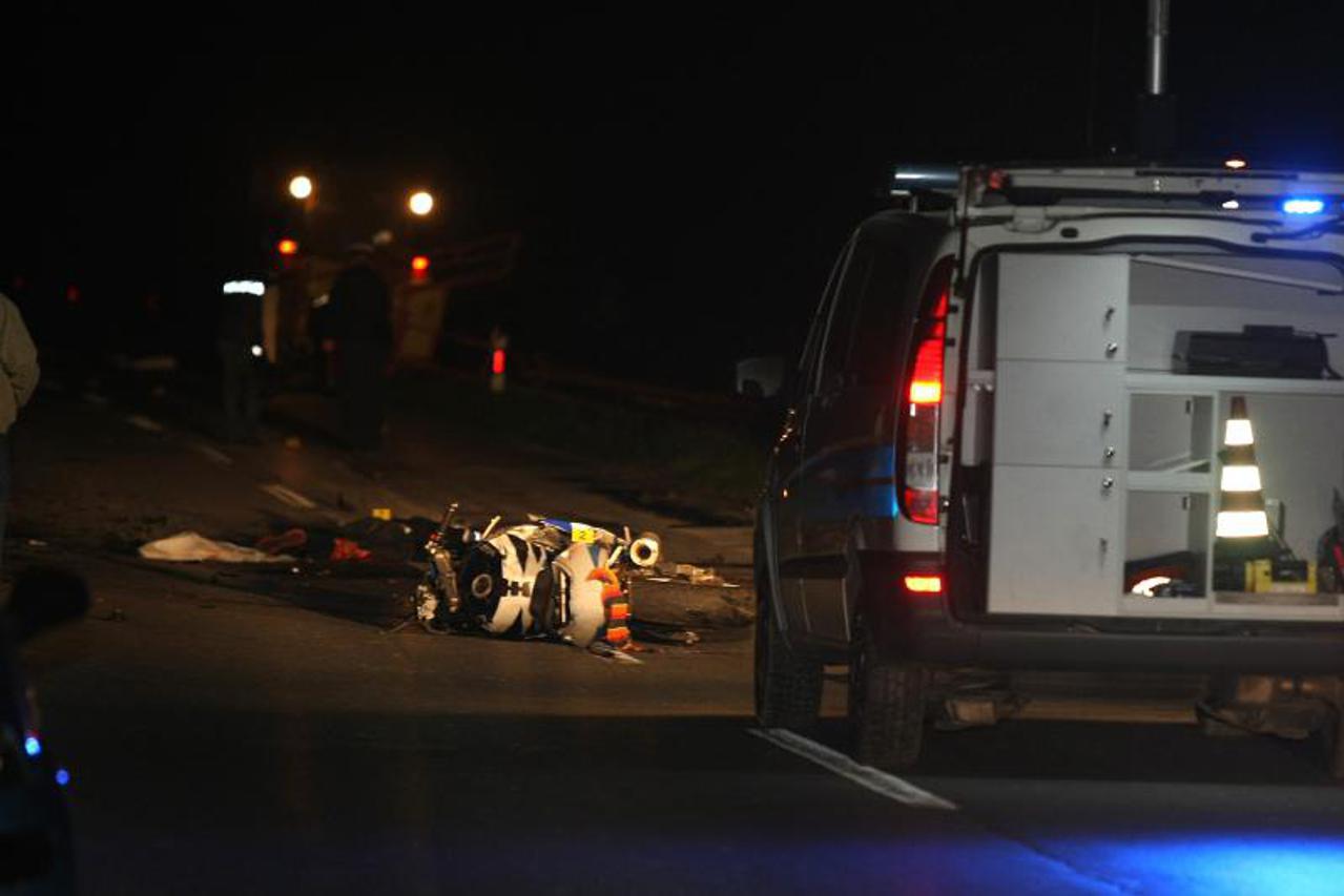 sudar, nesreća,  (1)