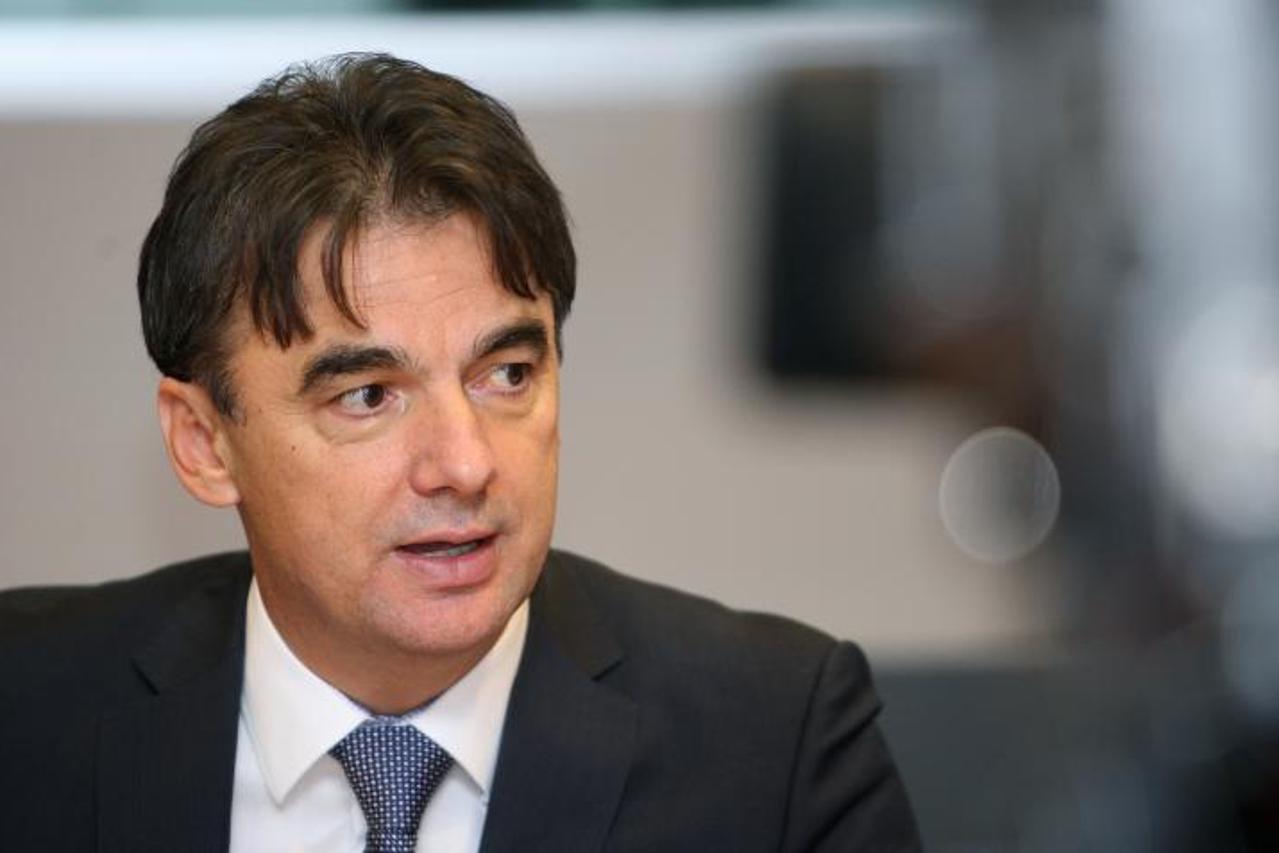 '04.10.2013., Zagreb - Ministar regionalnog razvoja Branko Grcic odrzao je konferenciju za novinare povodom predstavljanja nacrta za novi Zakon o regionalnom razvoju. Photo: Grgur Zucko/PIXSELL'