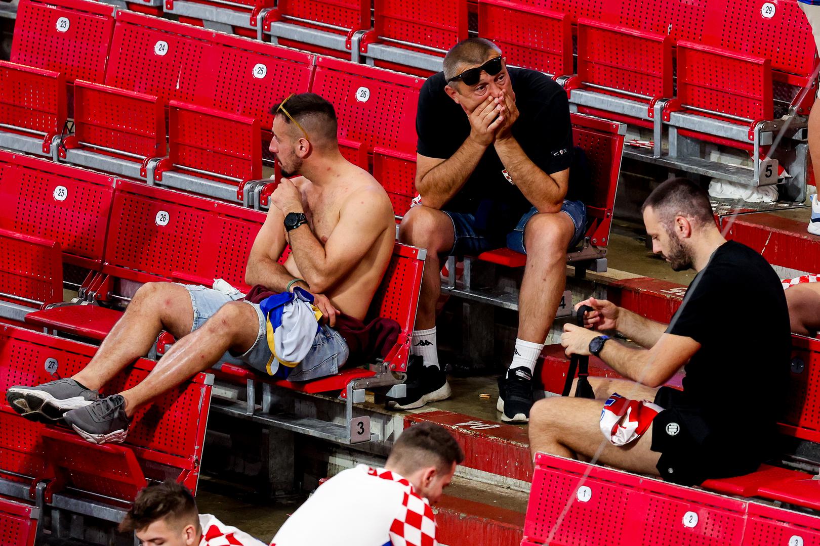 Hrvatska je zauzela treće mjesto u skupini s dva boda te mora čekati rasplet u drugim skupinama.