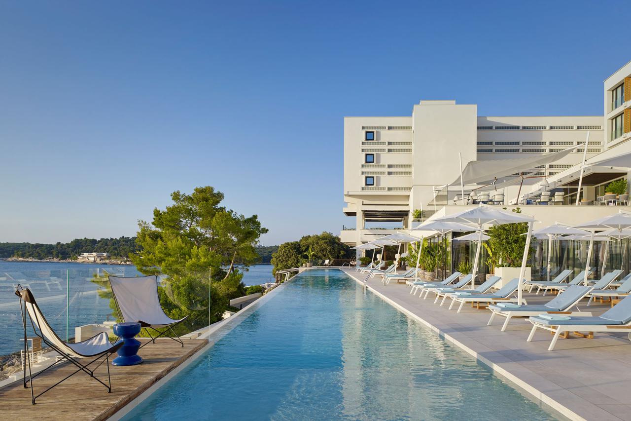 Arena Hospitality Group