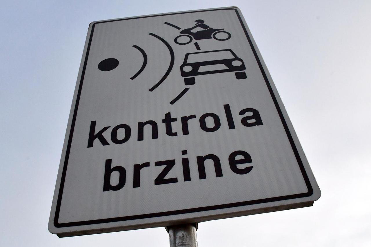 Slavonski Brod: Na više lokacija u gradu postavljene nove kamere za kontrolu brzine