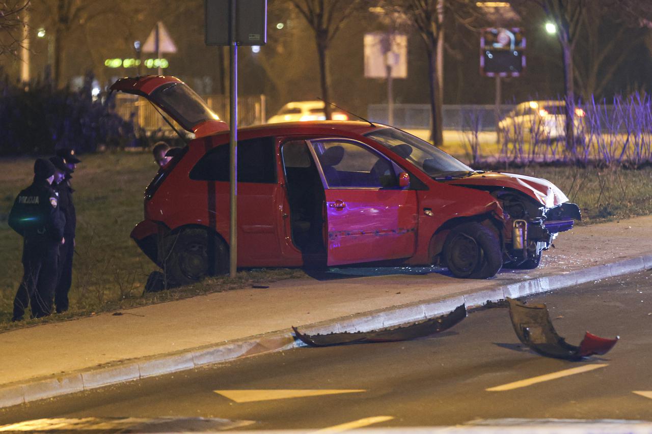Zagreb: Velika policijska potjera završila sudarom
