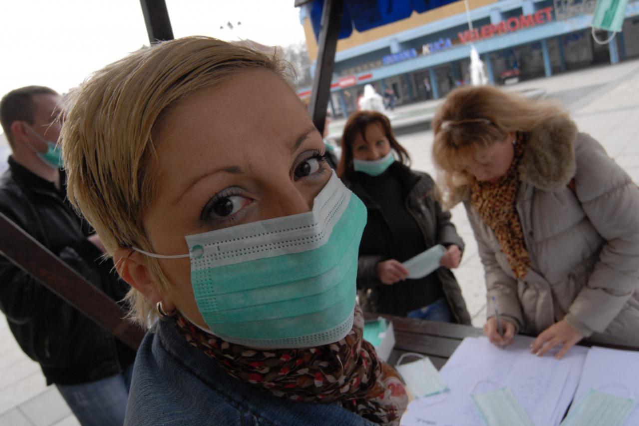 slavonski brod,maske,prosvjed