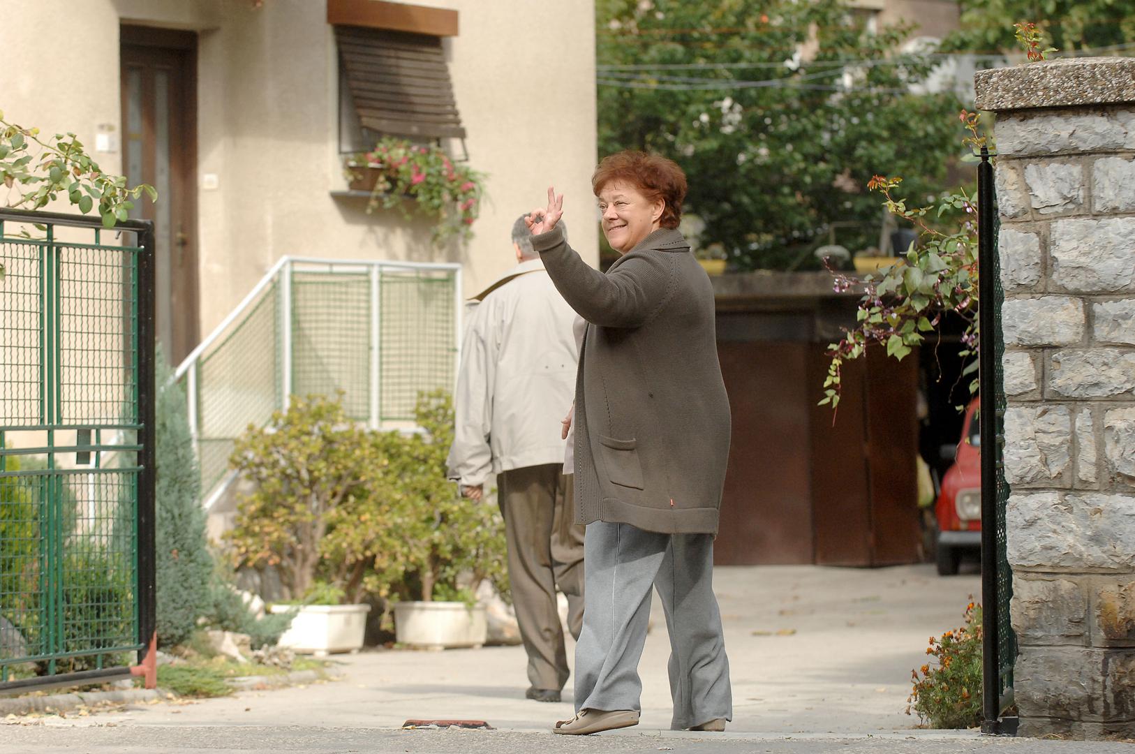 17,10..2009.,Zagreb - Nastavak snimanja serije "Odmori se zasluzio si" u kojoj u obitelji Kosmicki glume Igor Mesin,Vera Zima i Ivo GregurevicrPhoto: Boris Scitar/Vecernji list