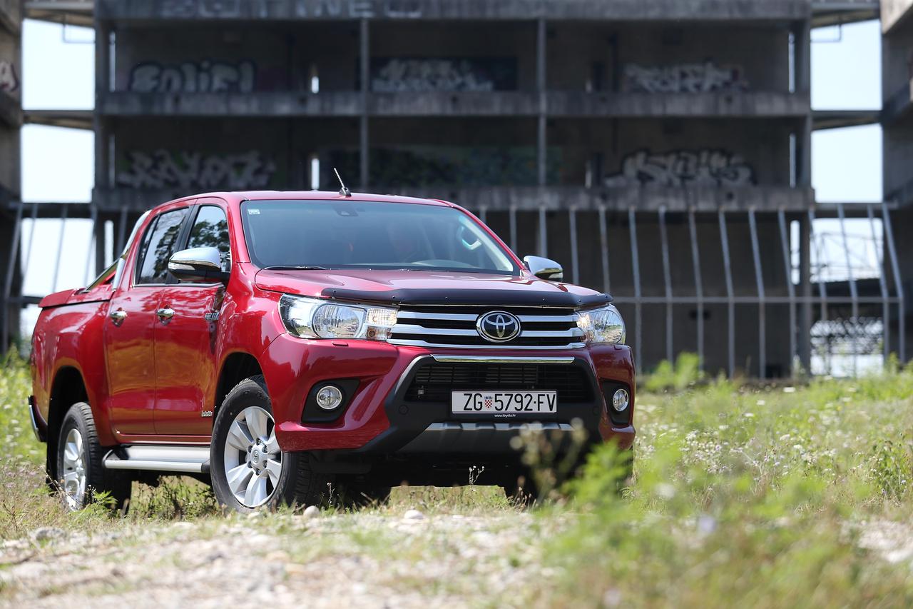 toyota hilux