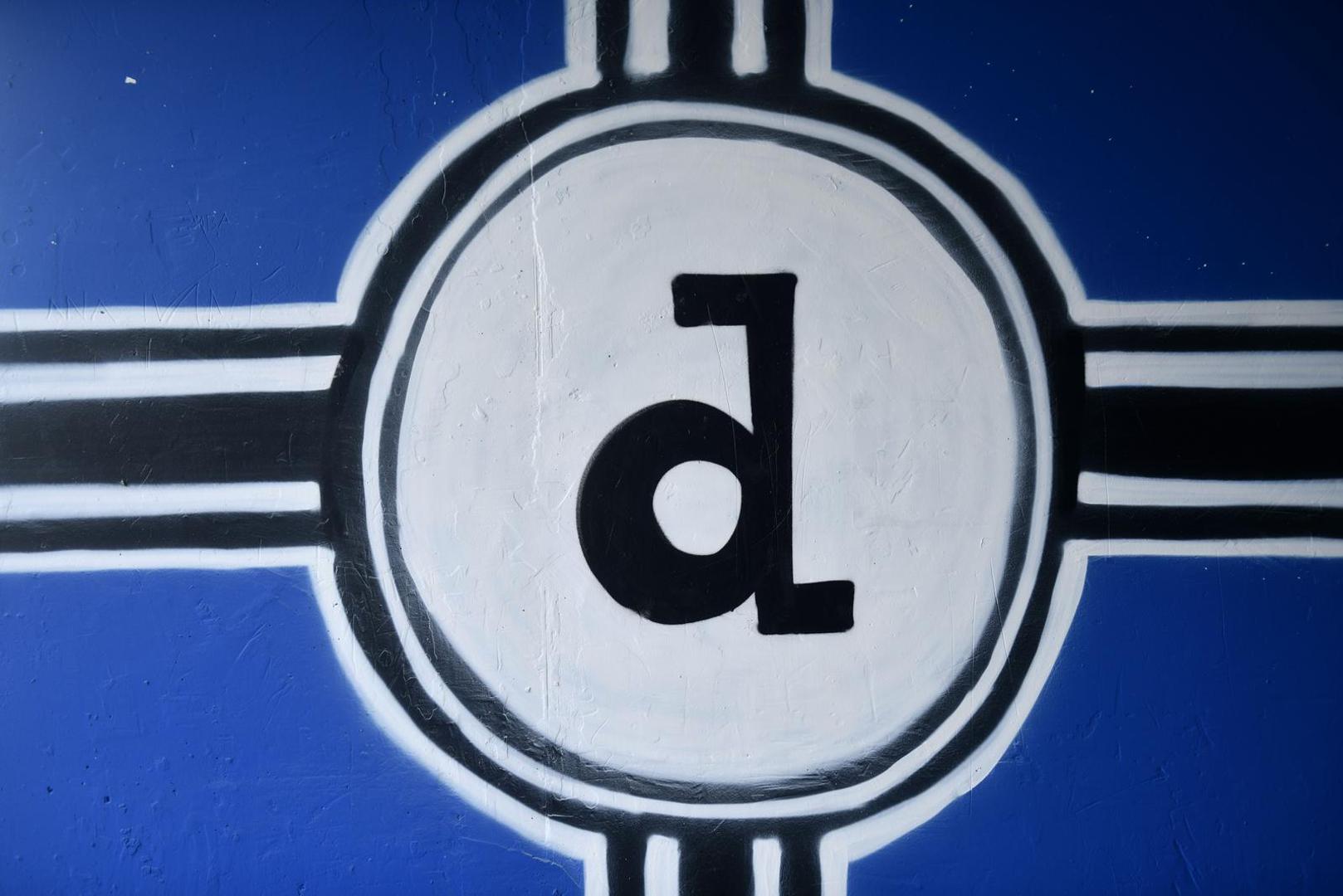 Na zidovima su se našli motivi Dinama. 