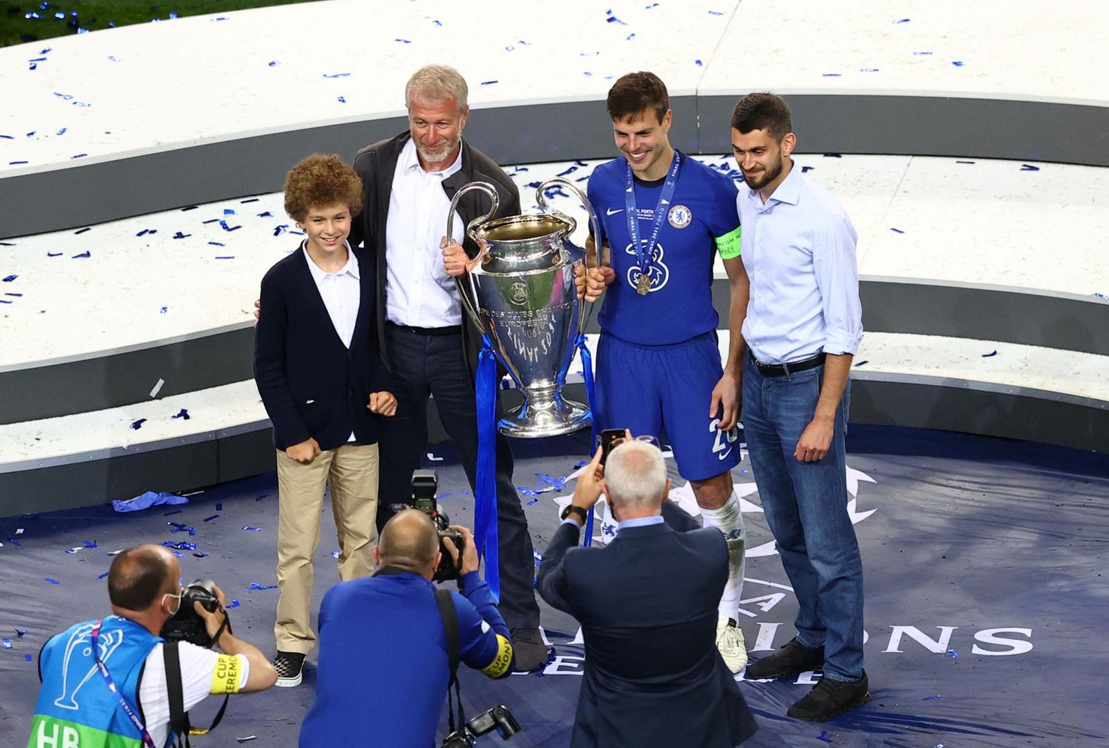 Veliki šok se dogodio i 2021., kada je Tuchelov Chelsea porazio Guardiolin City pogotkom Kaija Havertza. City je imao sjajnu sezonu u Premier ligi, no u Portu nisu apsolutno ništa pokazali, dok je Chelsea bio čvrst, koncentriran i konkretan. Za Chelsea je nastupio i naš Mateo Kovačić.