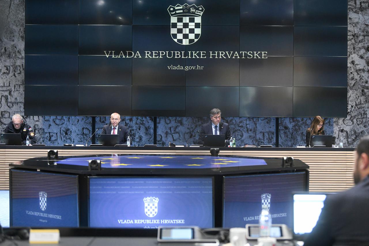 Zagreb: 220. sjednica Vlade održana u Nacionalnoj i sveučilišnoj knjižnici