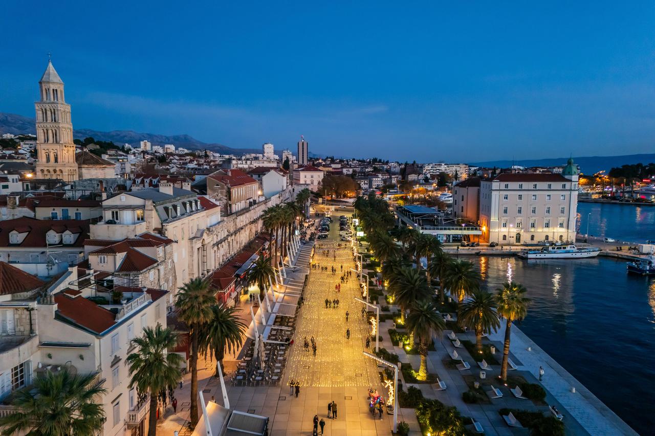 Pogled iz zraka na Advent u Splitu