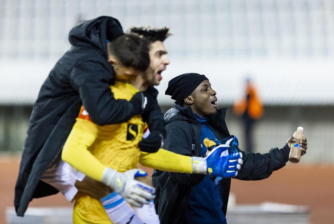 HAJDUK - RIJEKA 1:2 KRAJ! Rijeka uzela velika tri boda na Poljudu! Labrović  junak Bijelih! - Novi list